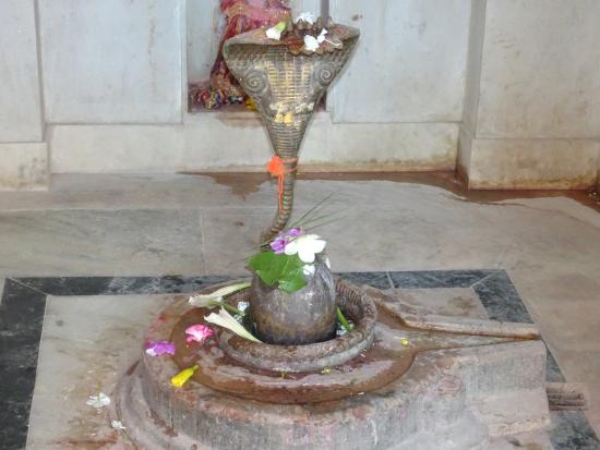 Haatkeswar Linga