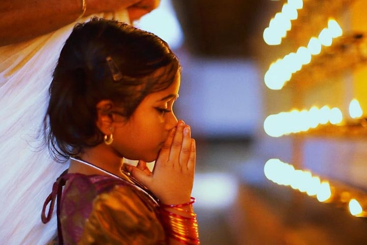 raising hindu kids