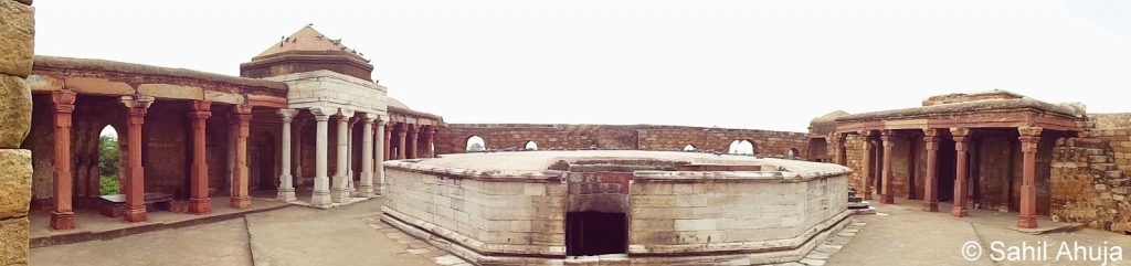 About 6 km west of Qutab Minar in Delhi, there lies a tomb called Sultan Ghari which is believed to be the final resting place of Prince Nasir’ud-Din Mahmud, the uncrowned eldest son of Sultan Shamsuddin Iltutmish of the Slave Dynasty built in 1231 AD.  It was the first Islamic Mausoleum built in India.  